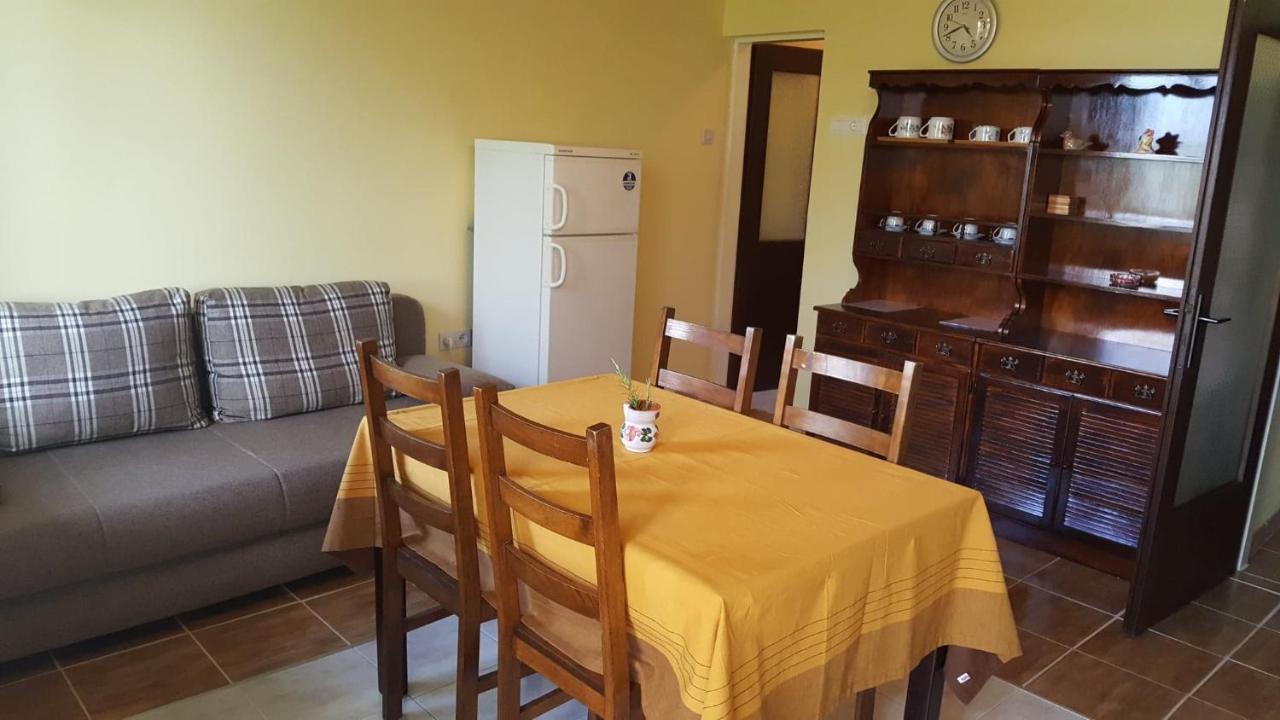 Apartment Valun 386A Εξωτερικό φωτογραφία